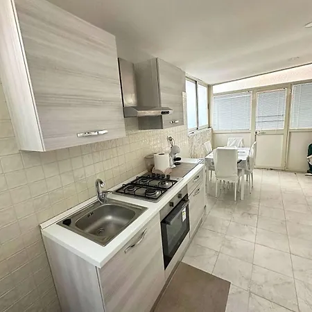 Pietrarsa Appartement *